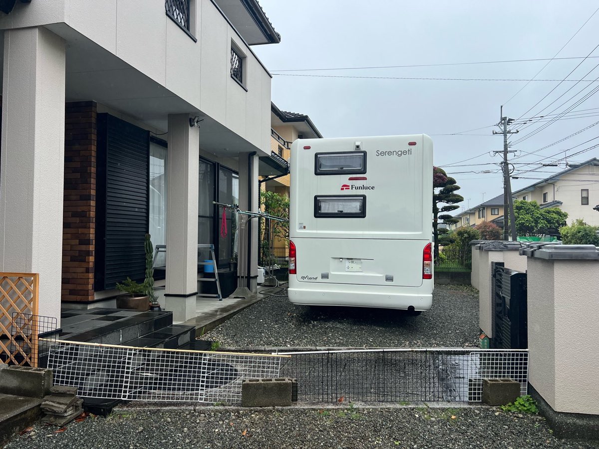 大型車に合わせたカーポート
